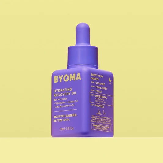 BYOMA Hydrating Recovery Oil dans un flacon violet intense.