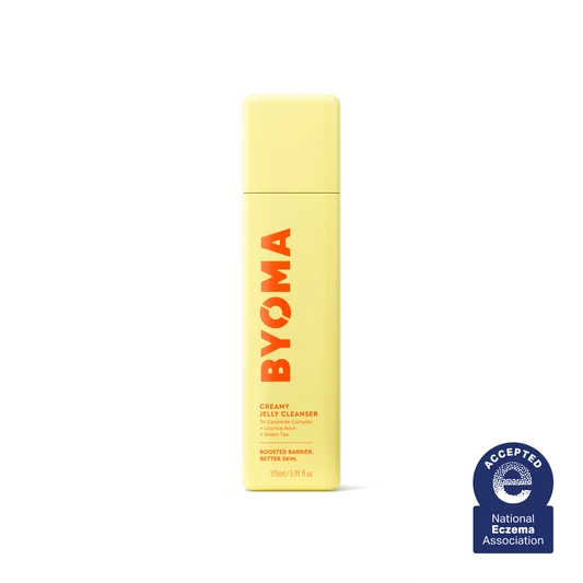 Flacon de nettoyant gelée crémeuse BYOMA avec le sceau de la National Eczema Association.